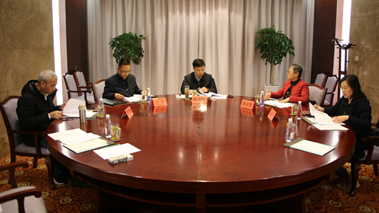 主委会议会场.jpg