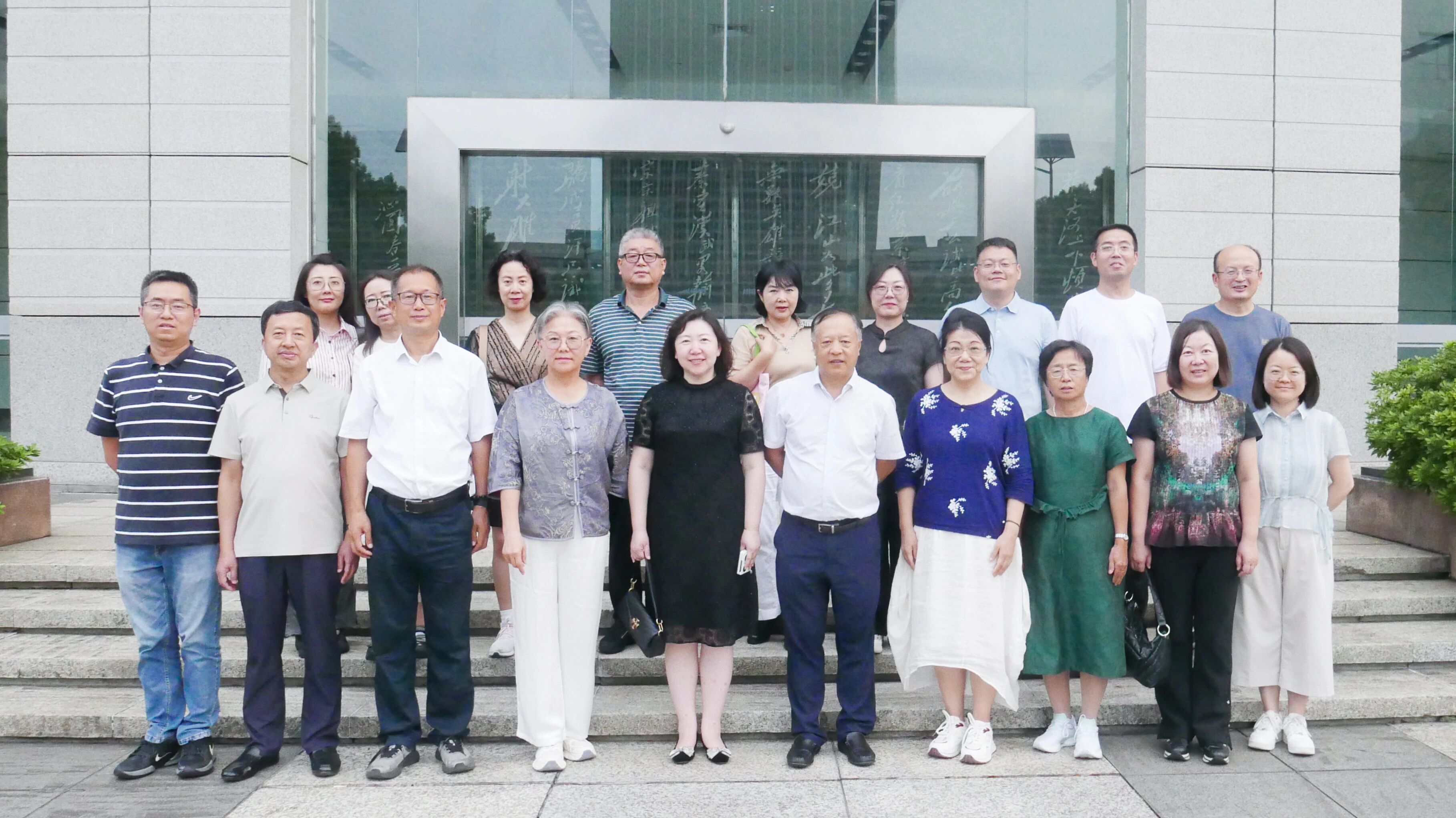 微信图片_2025-10-15_001442_957.jpg 微信图片_2025-10-15_001442_957.jpg